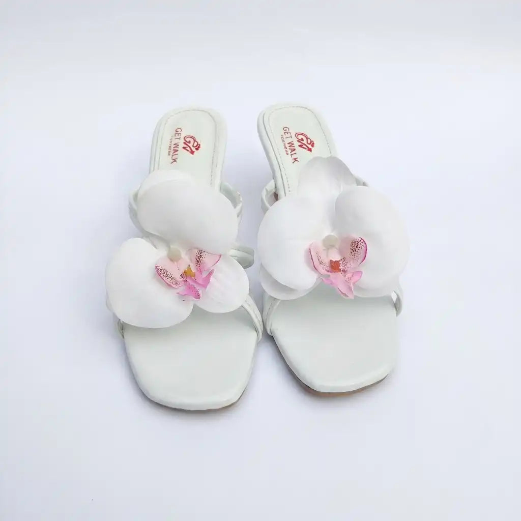 Comfort Ladies White Heel